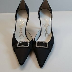 Magnolia black high heels